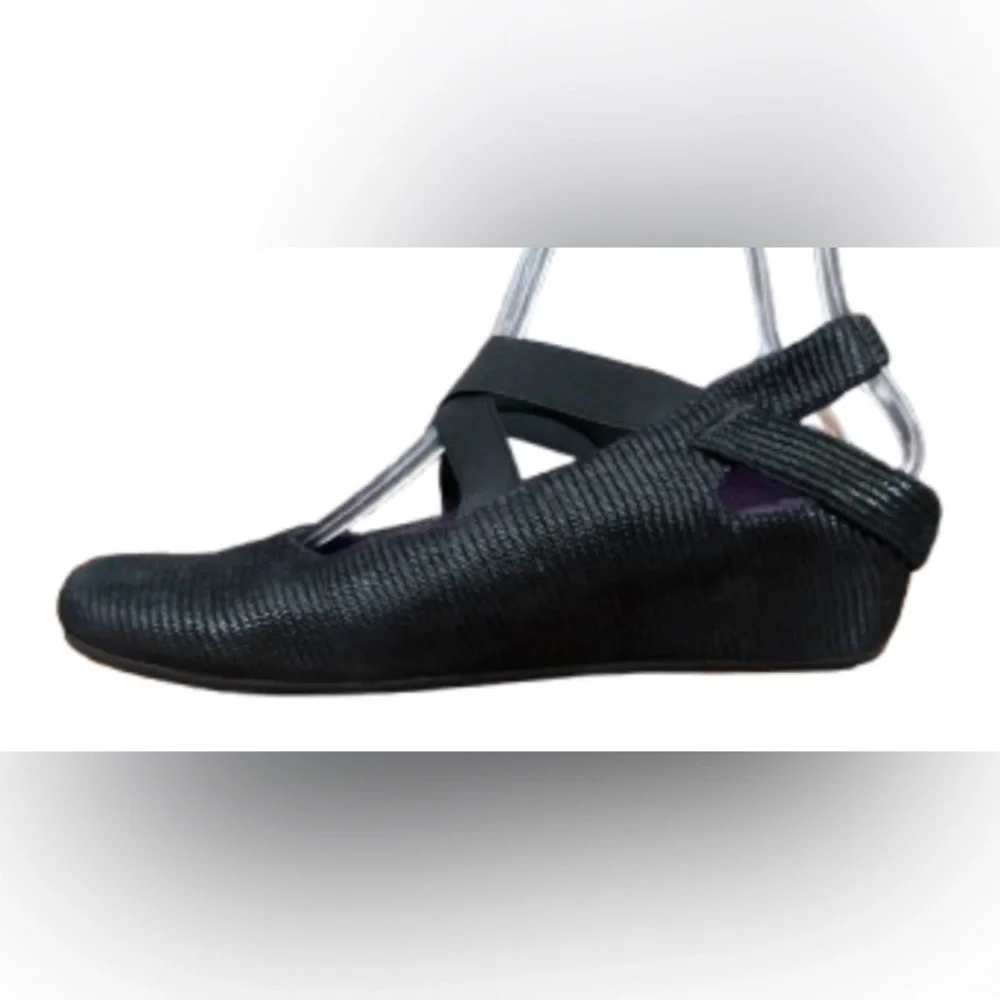 Van Eli Marjory blk w slght sprkle & elstc crss cross strps slngbk shoes SZ 6.5